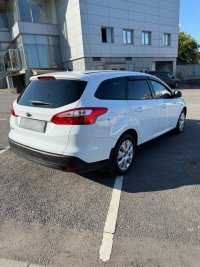 Ford Focus-2.jpg