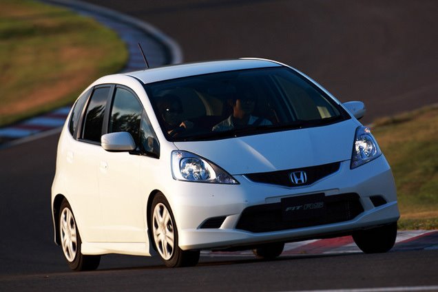 Hionda08JazzFit_14.jpg