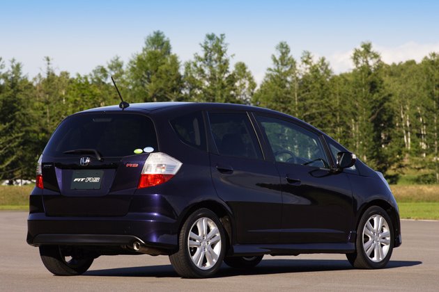 Hionda08JazzFit_4.jpg