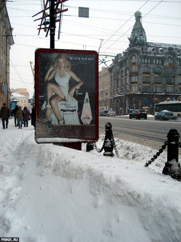 sankt-peterburg-in-snow-02.jpg