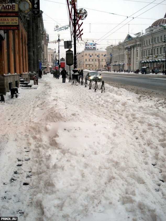 sankt-peterburg-in-snow-04.jpg