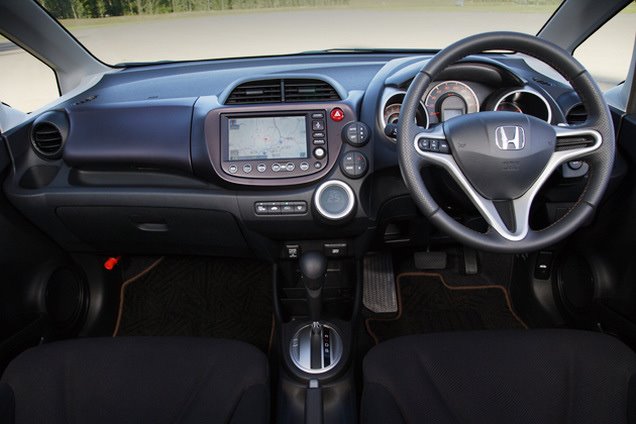 Hionda08JazzFit_6.jpg